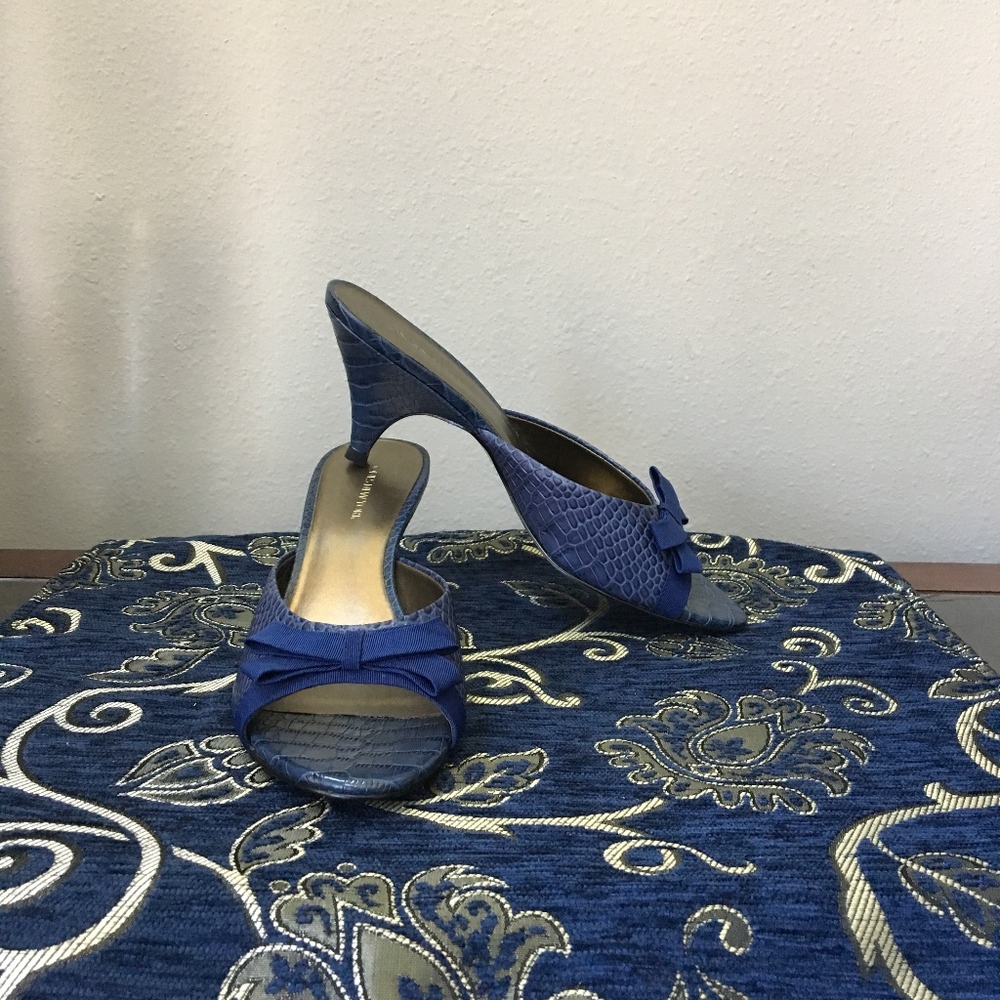 Jones New York Kitten Heel Slip-on Heels